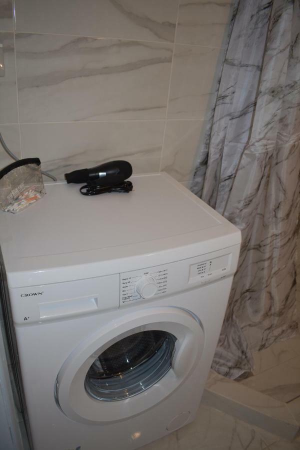Athenian Modern Apartment Mavili Square Экстерьер фото
